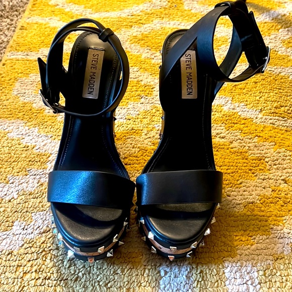 Steve Madden Shoes - Steve Madden Behati black wedge sandal